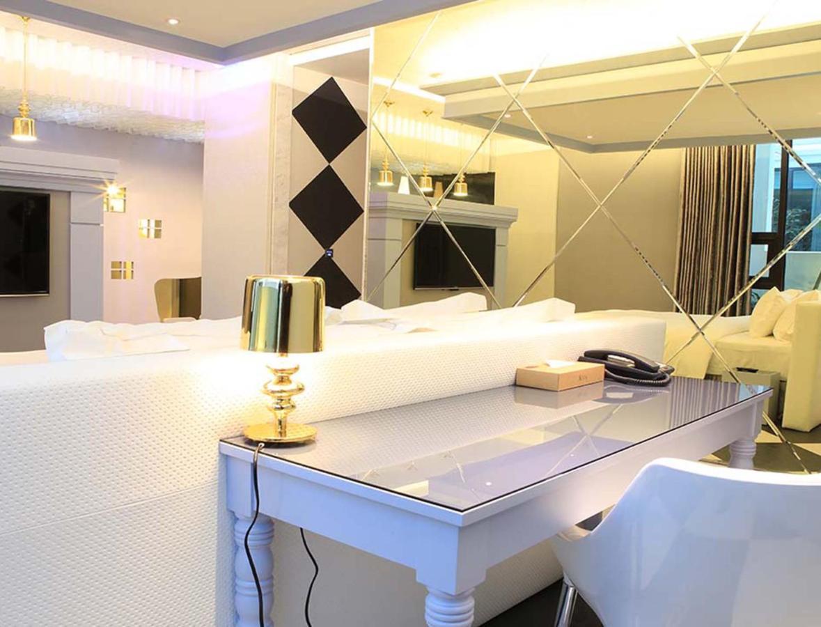 All-Ur Boutique Motel-Hsin Chu Branch Hsinchu stad Exteriör bild
